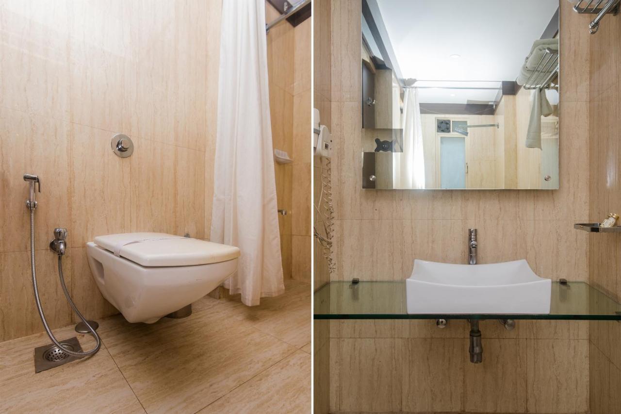 Hotel Capitol Thane Bagian luar foto